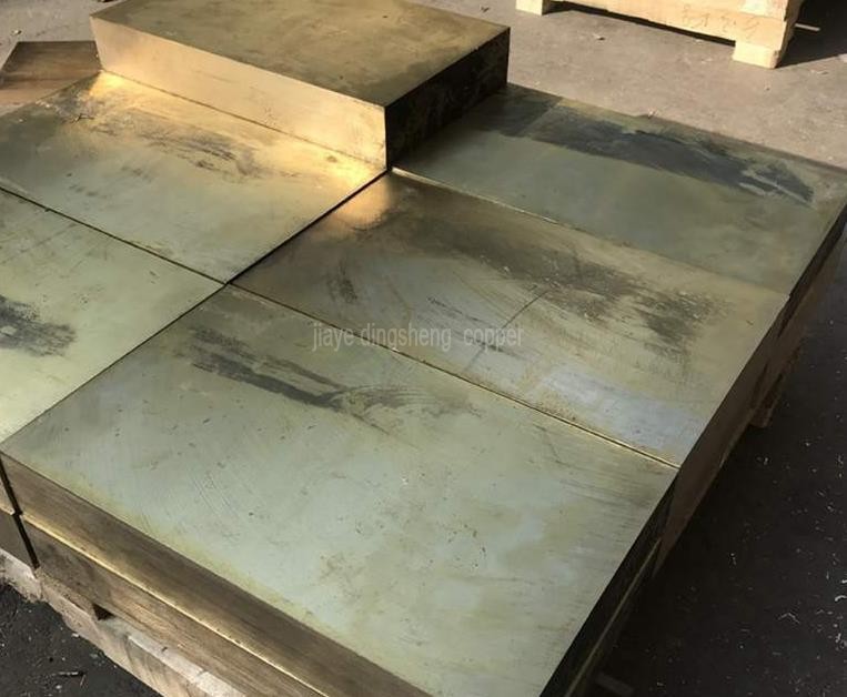 High-hardness-aluminum-bronze-plate